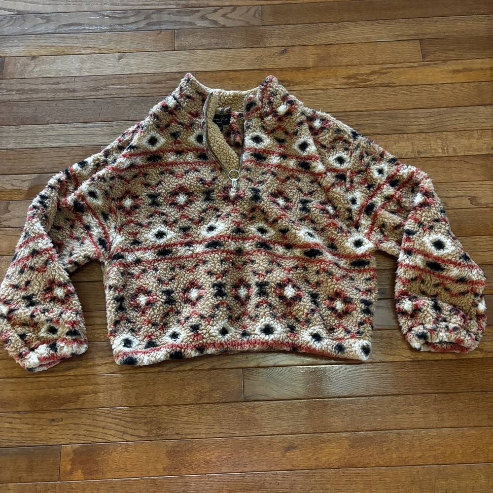 Womens Love Tree crop quarter zip size M